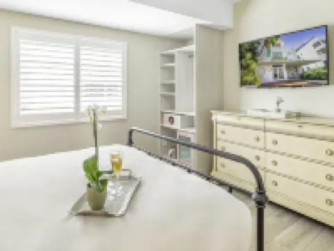 เฮนโรส่า โฮเทล โรงแรมในไมอามีบีช