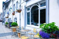 Queens Head Hotel Hotels in Berwick-Upon-Tweed