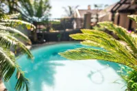 Point B Guest House -Sustainable Solar Energy - Water Park