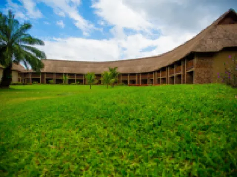 The Royal Senchi Hotel and Resort Hotels in Asuogyaman