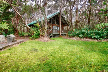 Lava Lodge at Hale Kilauea