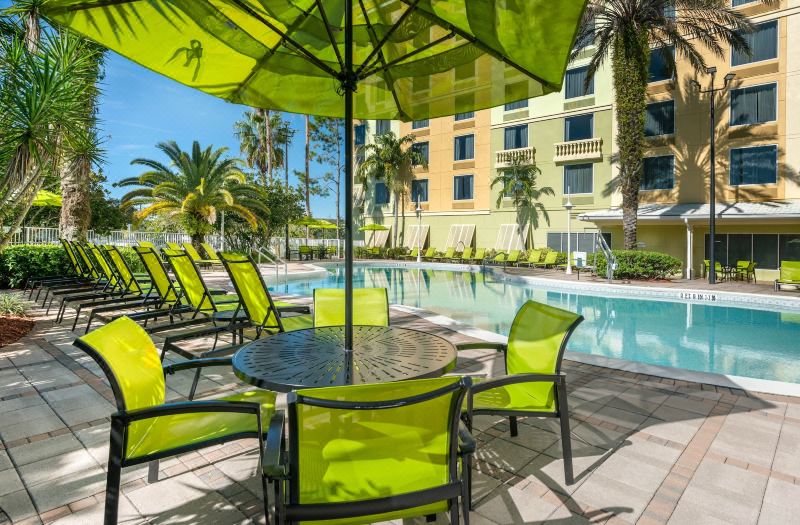 Comfort Suites Maingate East photo 5
