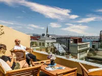 Union Hotel Port Hotels near Cihangir Square