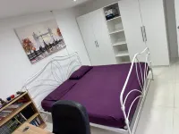 Separate One Bedroom Large Apartment in Slough - 3 stelle