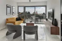 Phaedrus Living Paphos Noir Residence Các khách sạn ở Tremithousa