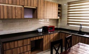 A2 City Home Apartments