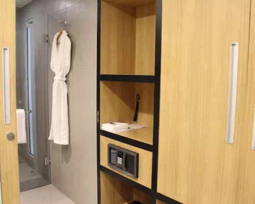 Aloft by Marriott New Delhi Aerocity Zimmer Photos