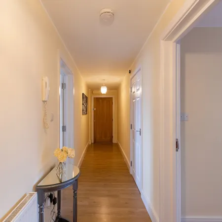 2 Bedroom Penthouse, Clockhouse, Hoddessdon