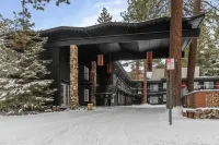 Ambassador Lake Tahoe Hotels in Zephyr Cove