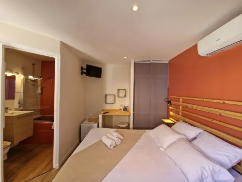 Le Cosy