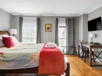 The Thistle Inn Hotels in Boothbay
