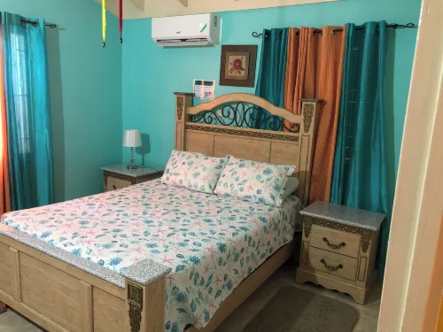 Sensational 2 Bedroom Getaway in Florence Hall Hotels in Falmouth