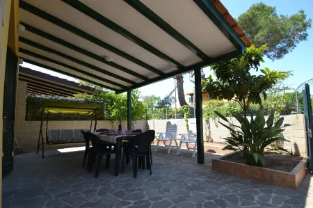 Villetta Gianira with Shaded Garden and Air Conditioning Pt58