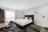 St Hugh Hotel Wagga Wagga Hotels in Wagga Wagga