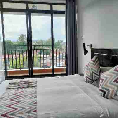 The Hotel Ezri Rooms