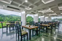 The Cloyster Resort and Spa - bar
