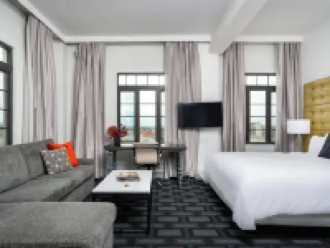 Padre Hotel Hotels in Bakersfield