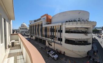Hotel Abrego