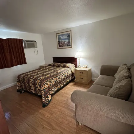 Sherwood Motel