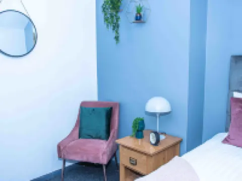 Dudley 3Bedroom Home-Perfect for Long & Short Stay Hotels in Dudley