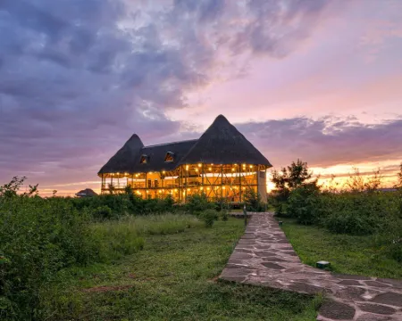 Aardvark Safari Lodge Hotels in Bunyaruguru