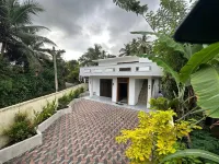 Kaduwela Layathraa Hotels in Malabe