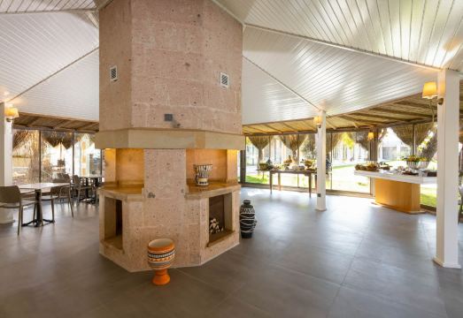 4. 에마 하우스..