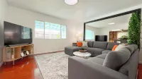 Family Fun with Game Room & King Bed near Monterey Aquarium, Laguna Seca