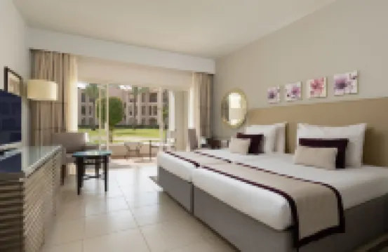 傑斯水晶阿勒馬紮灣酒店 酒店