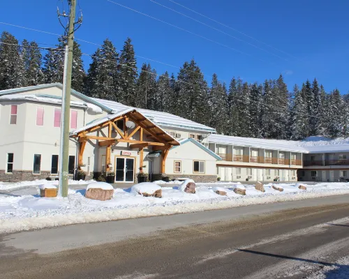 Golden Village Lodge Hotels in Golden