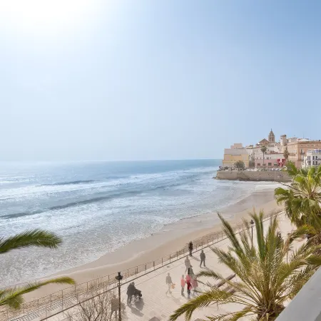 Sitges Group Beach Dreams