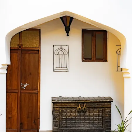 Zanzi House