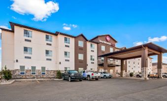 Best Western Plus Moosomin Hotel