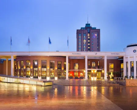 Van der Valk TheaterHotel de Oranjerie Hotels in Roermond