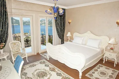 Swan Lake Hotel - Adult Only Hotel in zona Cennet Bay