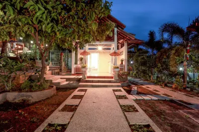 Nipah Pool Villas and Restaurant Hotels near Bangsal Harbour