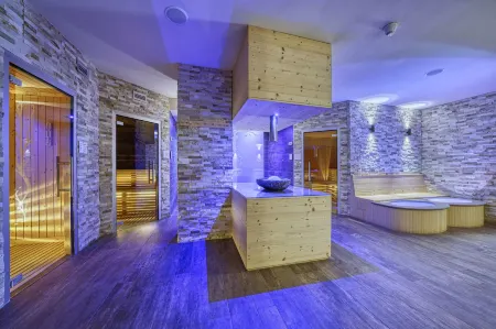 La Torretta Отели в г. Тему