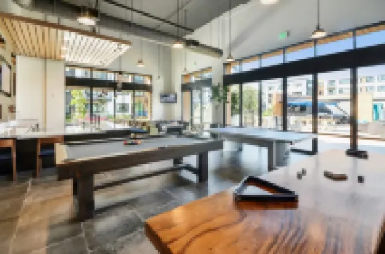 Bluebird Suites Near Facebook HQ