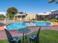 Bayview Motel Hotels in Dromana