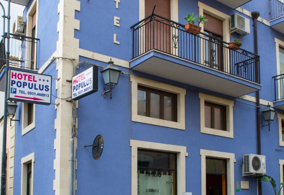 hotel overview picture