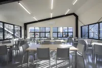 Harvest Park Studios Hotels in Cromwell