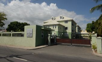 Kingsway New Kingston Guest Apartment II
