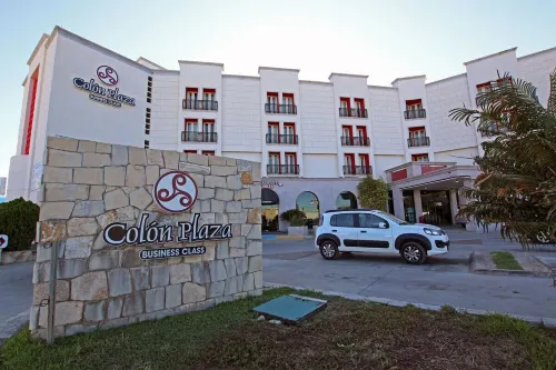 Hotel Colón Plaza Business Class Hotels in Nuevo Laredo