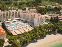 Bluesun Hotel Alga Hotels near شاطئ نوغال (Nugal Beach)