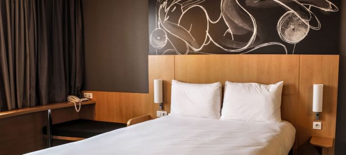 Ibis Saint-Genis-Pouilly Genève Hotels in Ain