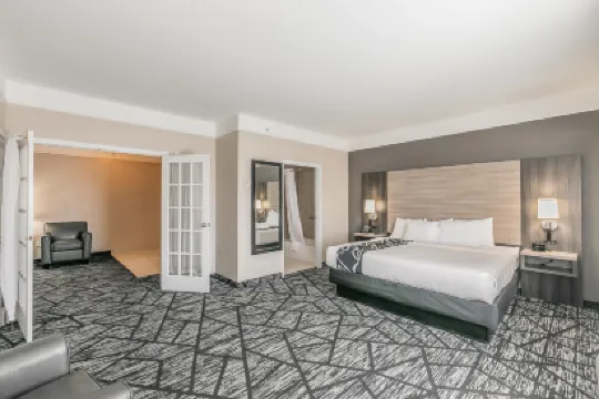 格蘭伯里拉昆塔温德姆套房酒店