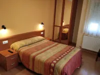 Hostal Hispanico II - 2-Star