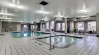 Holiday Inn Express & Suites ST. Cloud