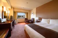 Fukuyama New Castle Hotel Hotels near Tomonoura (Setonaikai National Park)