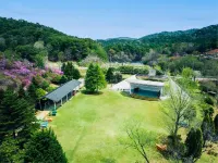 Grax Hanare Kyoto Rurikei Hotels in Nantan